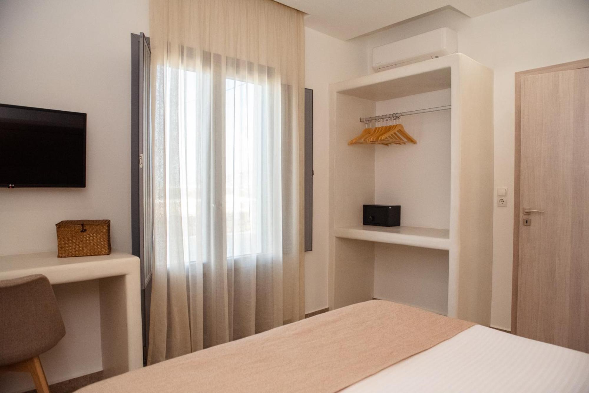 Anais Of Naxos Hotel Agia Anna  ภายนอก รูปภาพ