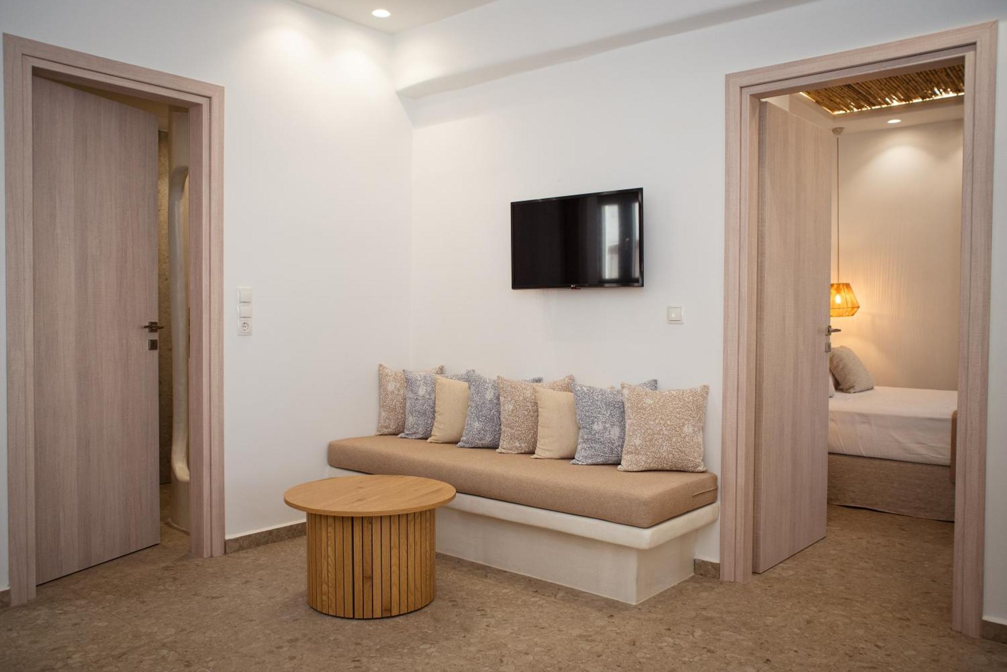 Anais Of Naxos Hotel Agia Anna  ภายนอก รูปภาพ