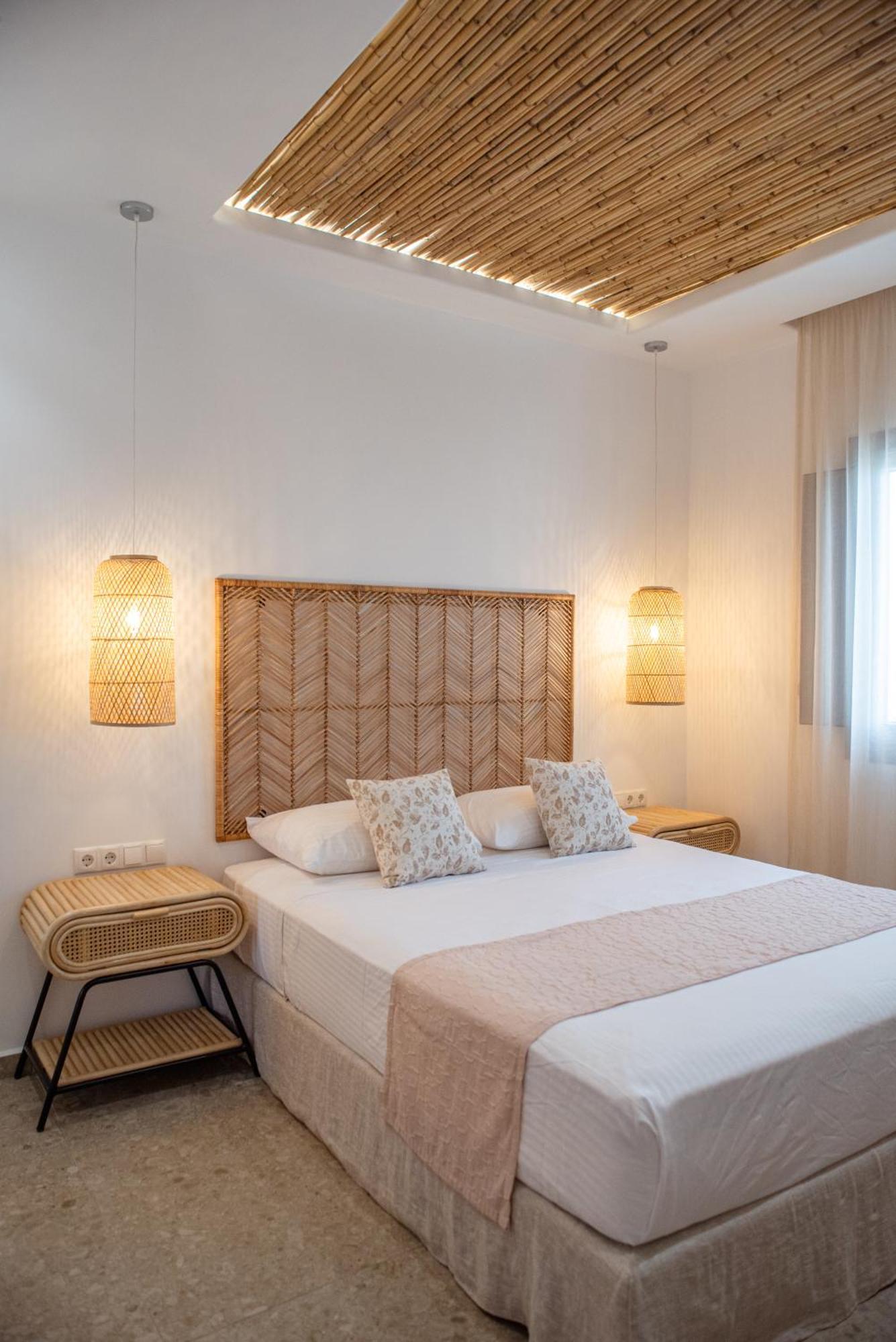 Anais Of Naxos Hotel Agia Anna  ภายนอก รูปภาพ